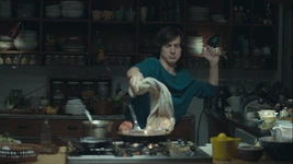 Cuisinier maison concentré